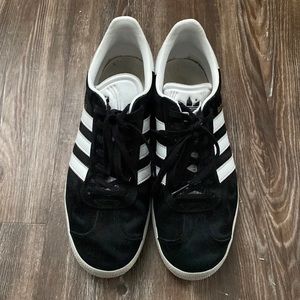 Adidas gazelle sneakers